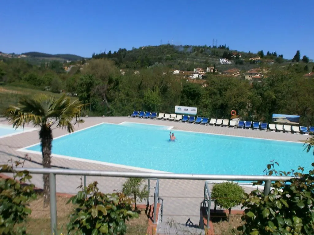 Camping Village Il Poggetto Troghi 3*,