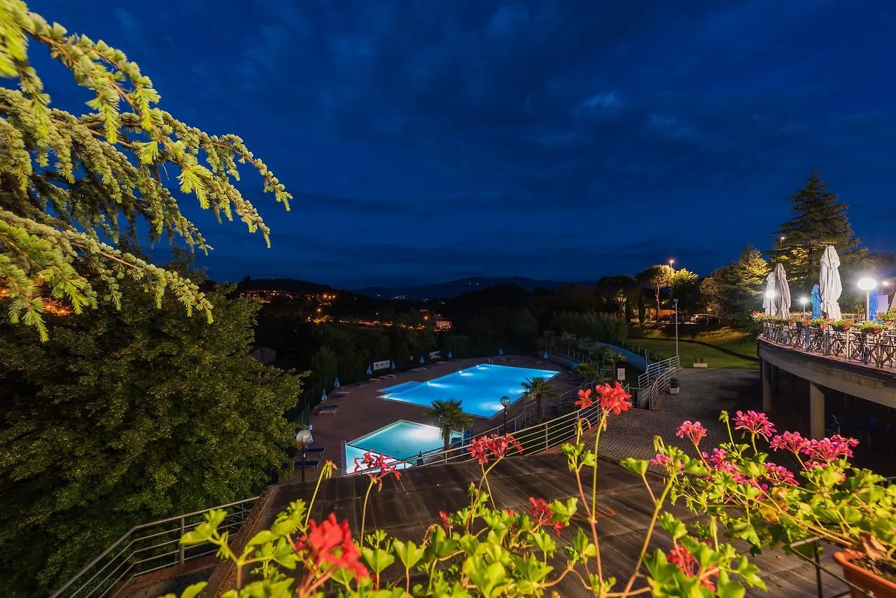 Camping Village Il Poggetto Troghi Italy
