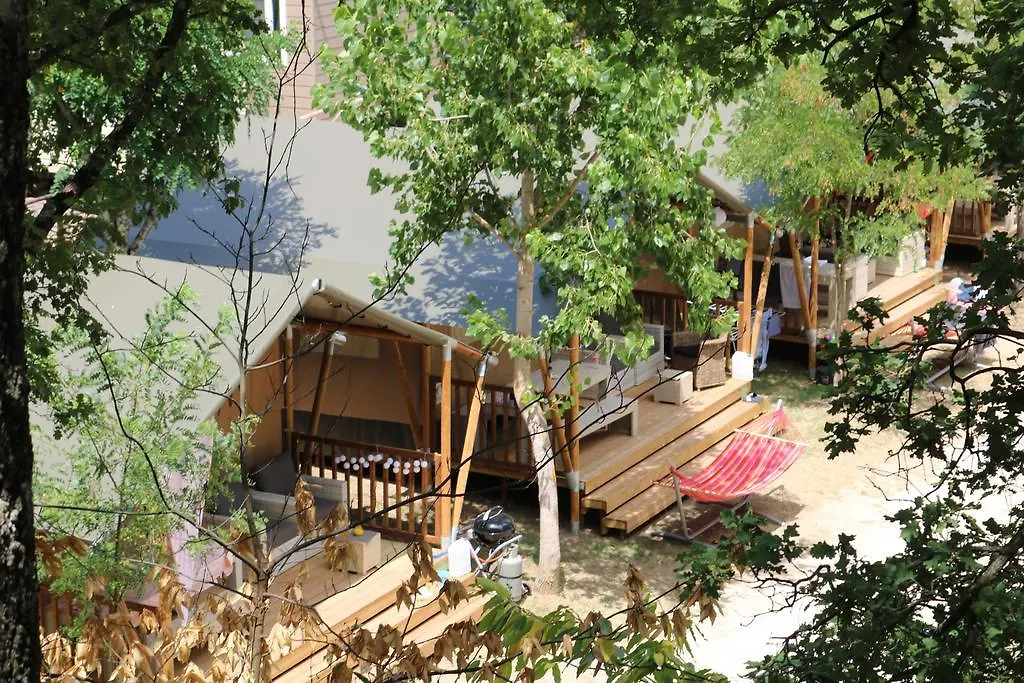 Camping Village Il Poggetto Troghi Kemping